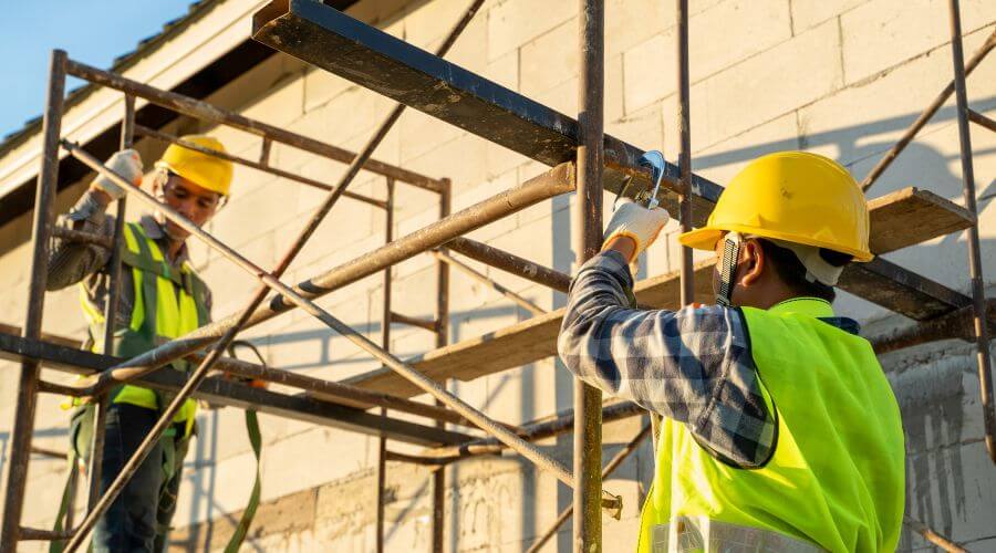 Expert top industrial roofings services in Stockland, IL